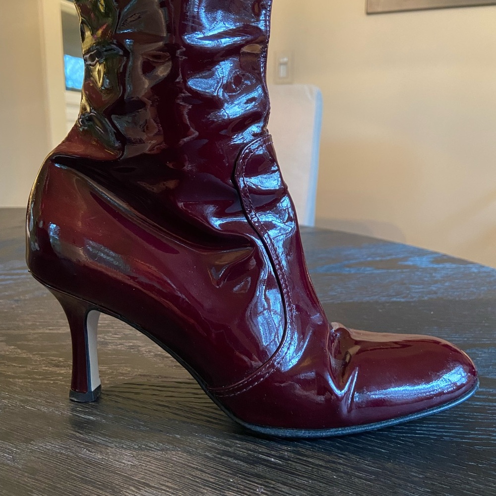 ISAAC Made in Italy Burgundy Patent Leather Tall Boots Size 7M - Picture 4 of 12